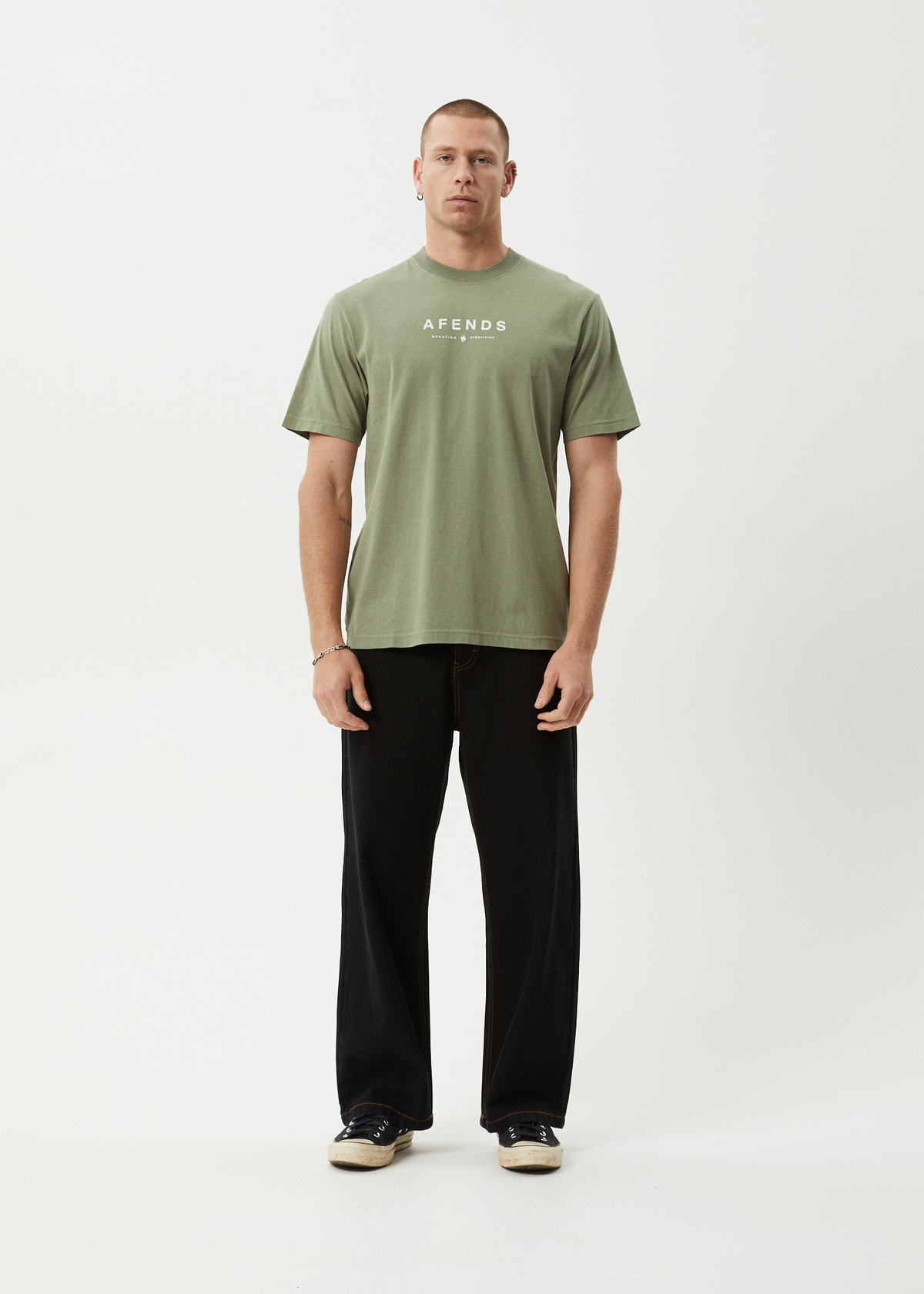 AFENDS Mens Thrown Out - Retro Tee - Oil Green