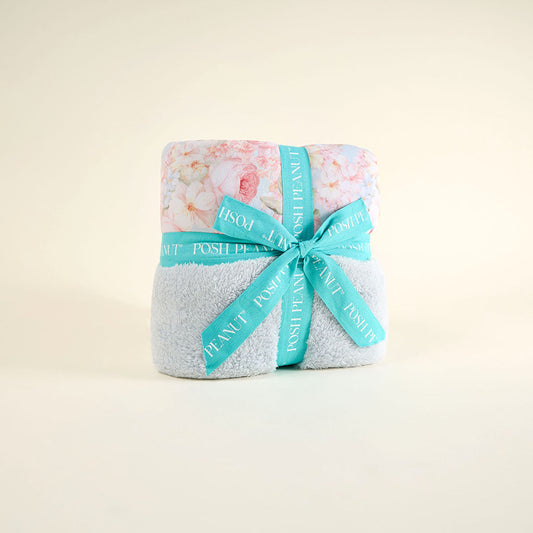 Rose Dreams Luxe Plush Patoo® Blanket