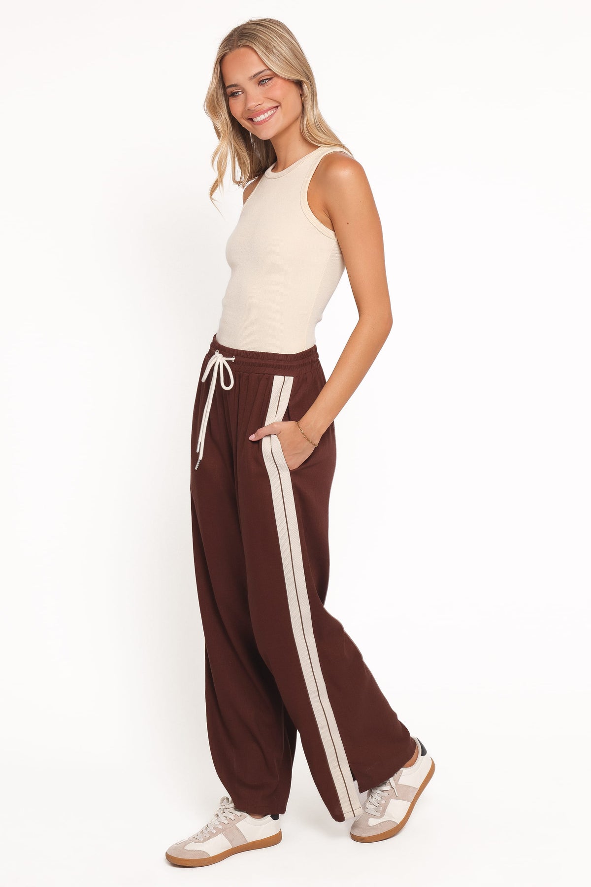 Hvar Track Pant - Brown